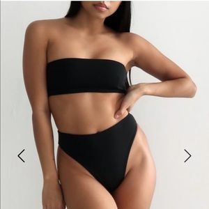 437 Swimwear The Aubrey II Bottoms- sz small